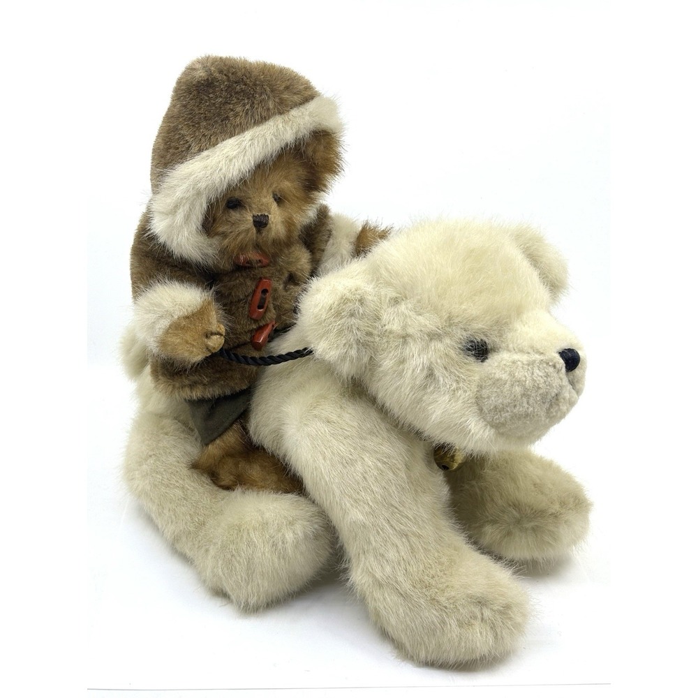 Willy and Chilly From‎ The Bearington Collection Eskimo & Polarbear Winter
